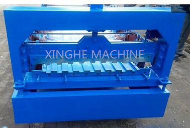 Κίνα Αυτόματη κυλώντας λουρίδα παραθυρόφυλλων που κατασκευάζει τη μηχανή για το ζαρωμένο φύλλο προμηθευτής
