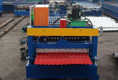 Κίνα 380V ηλεκτρικός ζαρωμένος ρόλος που διαμορφώνει τη μηχανή για το φύλλο υλικού κατασκευής σκεπής πλάτους 850mm προμηθευτής