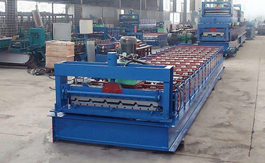 Κίνα Ζαρωμένος ψευδάργυρος κρύος ρόλος επιτροπής υλικού κατασκευής σκεπής σιδήρου που διαμορφώνει τις μηχανές, κυλώντας εξοπλισμός μετάλλων προμηθευτής